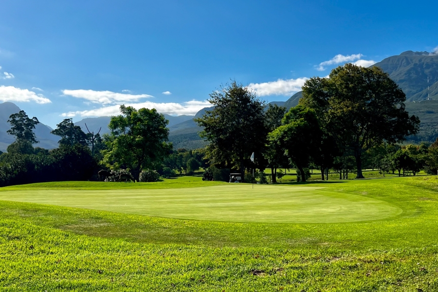 3 Bedroom Property for Sale in Highlands Western Cape